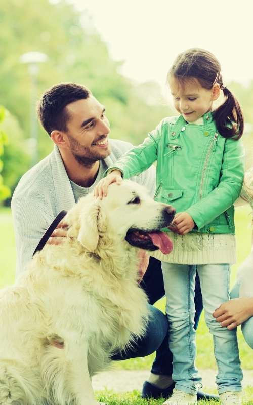 family with girl and dog500x800